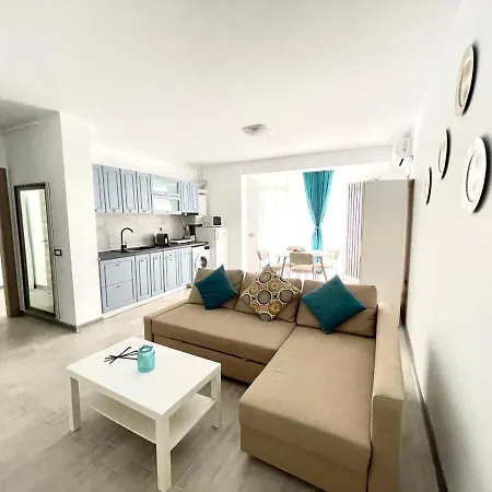 Novsee Luxury Mamaia Nord * Нэводари