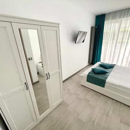 Novsee Luxury Mamaia Nord Нэводари