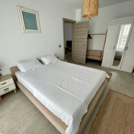 Novsee Luxury Mamaia Nord * Нэводари