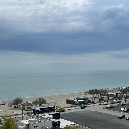Novsee Luxury Mamaia Nord Апартаменты Нэводари