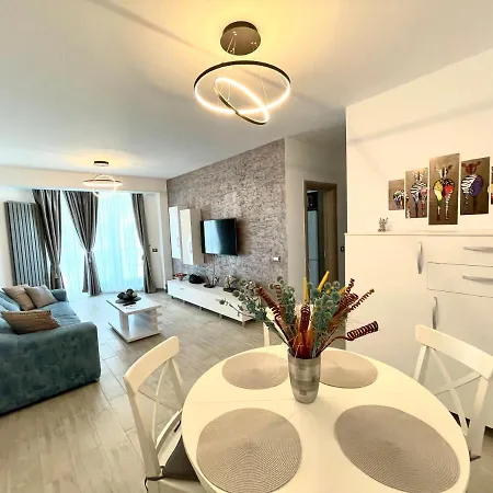 Novsee Luxury Mamaia Nord *